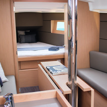 Beneteau Oceanis 35.1