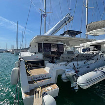 Fountaine Pajot Astrea 42