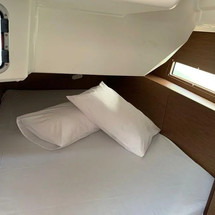 Oceanis 40