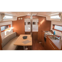 Beneteau Oceanis 38.1