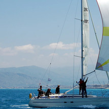 Bavaria 350