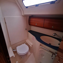 Bavaria 44