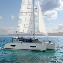 Fountaine Pajot Lucia 40