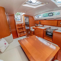 Oceanis 40