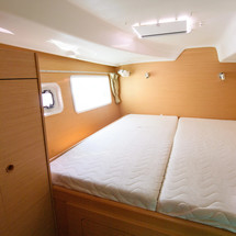 Lagoon 380 S2