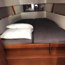 Beneteau Oceanis 38.1