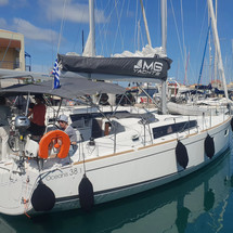 Beneteau Oceanis 38.1