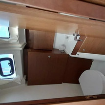 Beneteau Oceanis 38.1