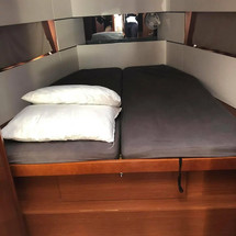 Beneteau Oceanis 38.1