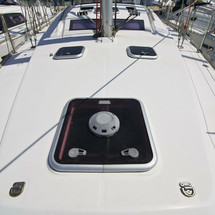 Beneteau Oceanis 43