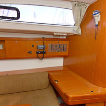 Beneteau Oceanis 43