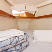 Beneteau Oceanis 43