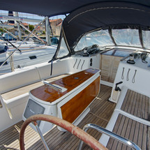 Beneteau Oceanis 43