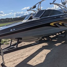 MB Sports B52 23