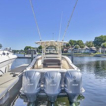 Scout Boats 350 LXF