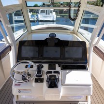 Scout Boats 350 LXF