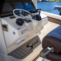 Scout Boats 350 LXF