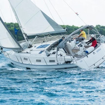 Bavaria Cruiser 36