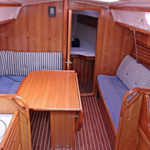 Bavaria 33 Cruiser
