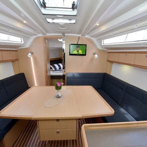 Bavaria 37 Cruiser