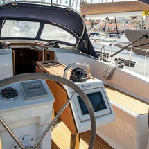 Bavaria CRUISER 34