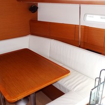 Jeanneau Sun Odyssey 389