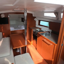 Beneteau Oceanis 35.1