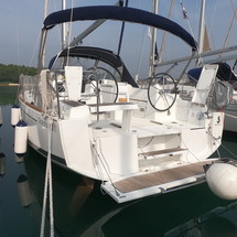 Beneteau Oceanis 35.1