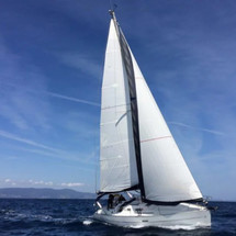 Beneteau Oceanis 323