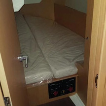 Beneteau Oceanis 38.1