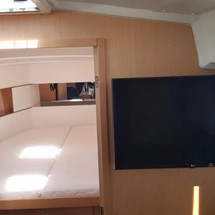 Beneteau Oceanis 38.1