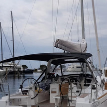 Beneteau Oceanis 38.1