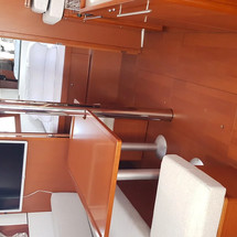 Beneteau Oceanis 38.1