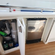 Sea Ray 410 Sundancer