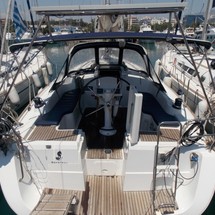 Beneteau Oceanis 37