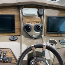 Cruisers Yachts 45 Cantius