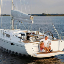 Hanse 385