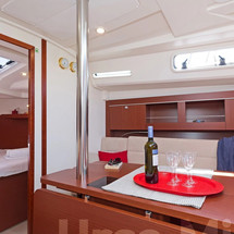 Hanse 345