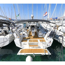 Beneteau Oceanis 38.1