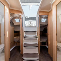 Beneteau Oceanis 38.1