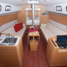 Beneteau First 35