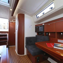 Hanse 415