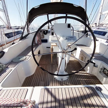 Beneteau Oceanis 37