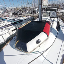 Beneteau Oceanis 37