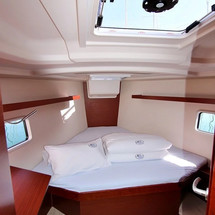 Hanse 418