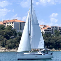 Bavaria 37 Cruiser