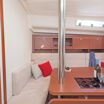 Hanse 385