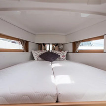 Beneteau Oceanis 38.1