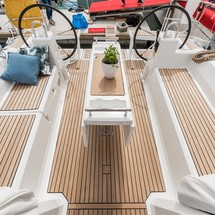 Beneteau Oceanis 38.1