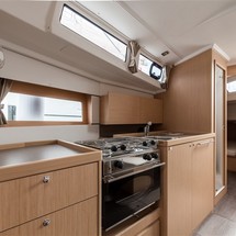 Beneteau Oceanis 38.1